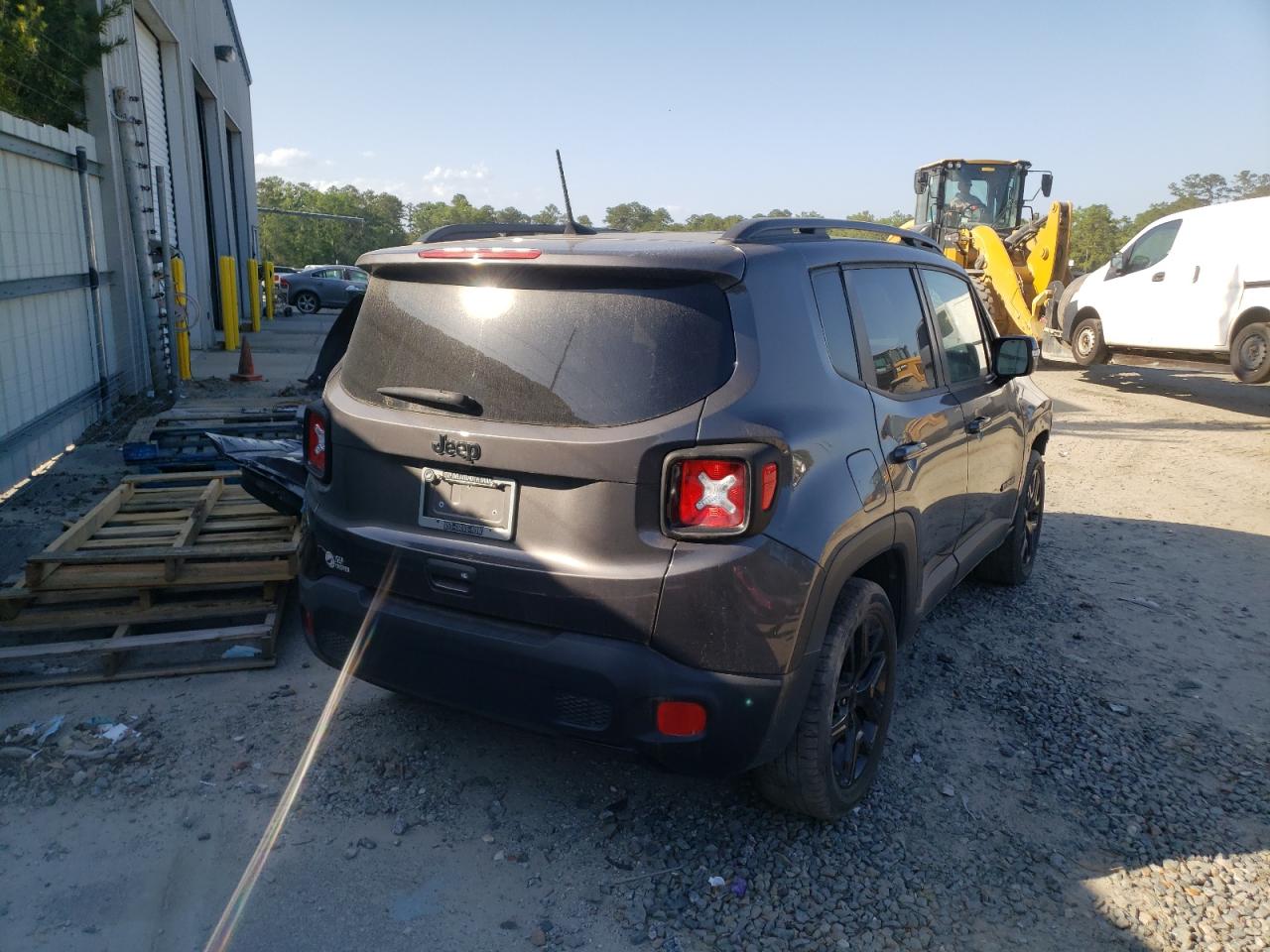 Photo 4 from auction – 2018 JEEP RENEGADE L with VIN ZACCJABB4JPJ51219