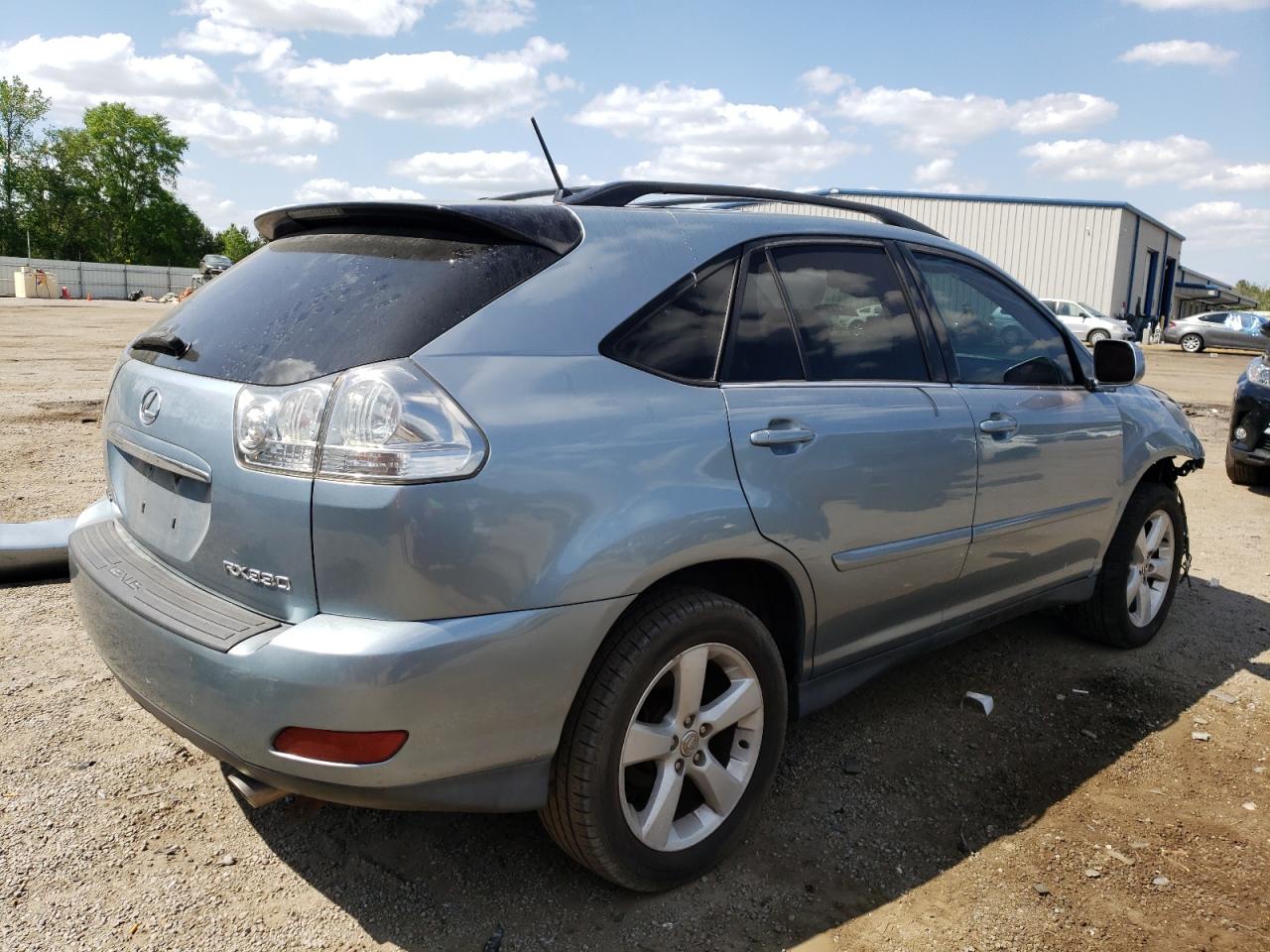 Photo 4 from auction – 2005 LEXUS RX 330 with VIN 2T2HA31U55C048590