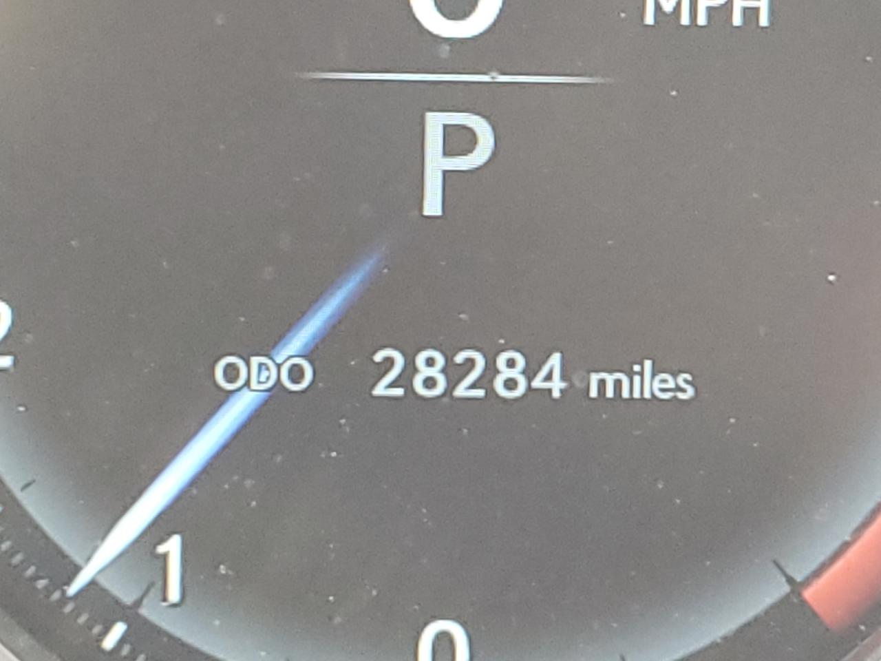Photo 8 from auction – 2019 LEXUS GS 350 BAS with VIN JTHBZ1BL7KA017014