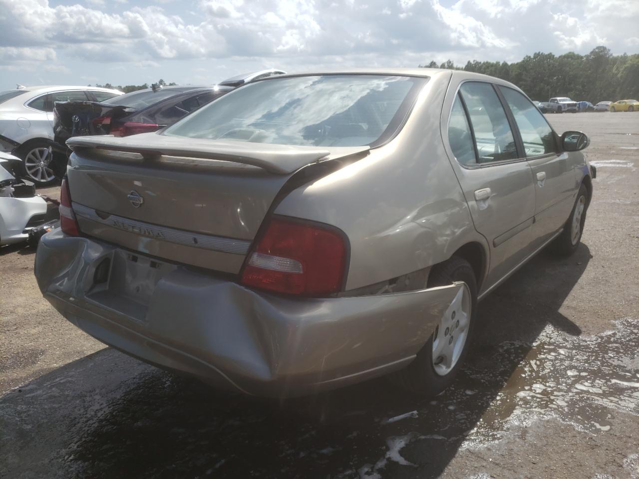 Photo 4 from auction – 2001 NISSAN ALTIMA XE with VIN 1N4DL01D41C238725