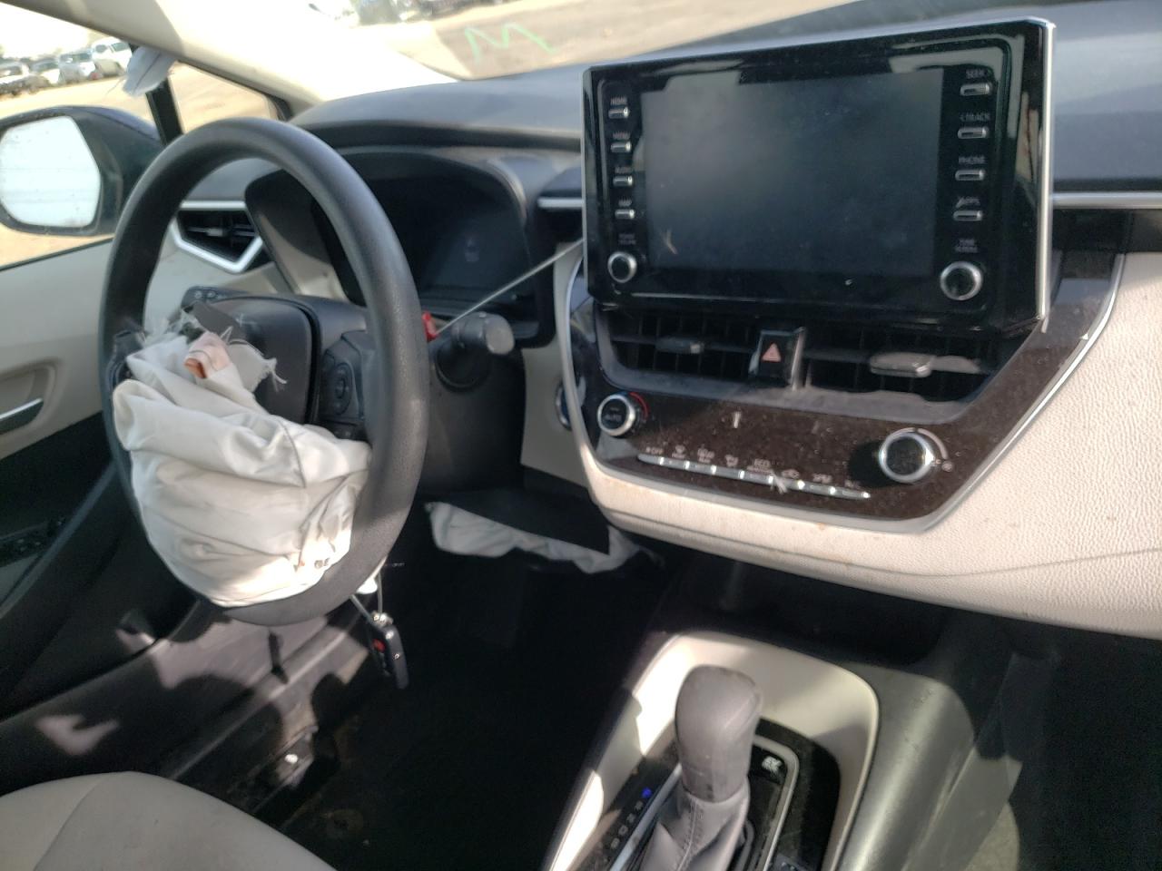 Photo 9 from auction – 2020 TOYOTA COROLLA LE with VIN JTDEBRBE8LJ001067