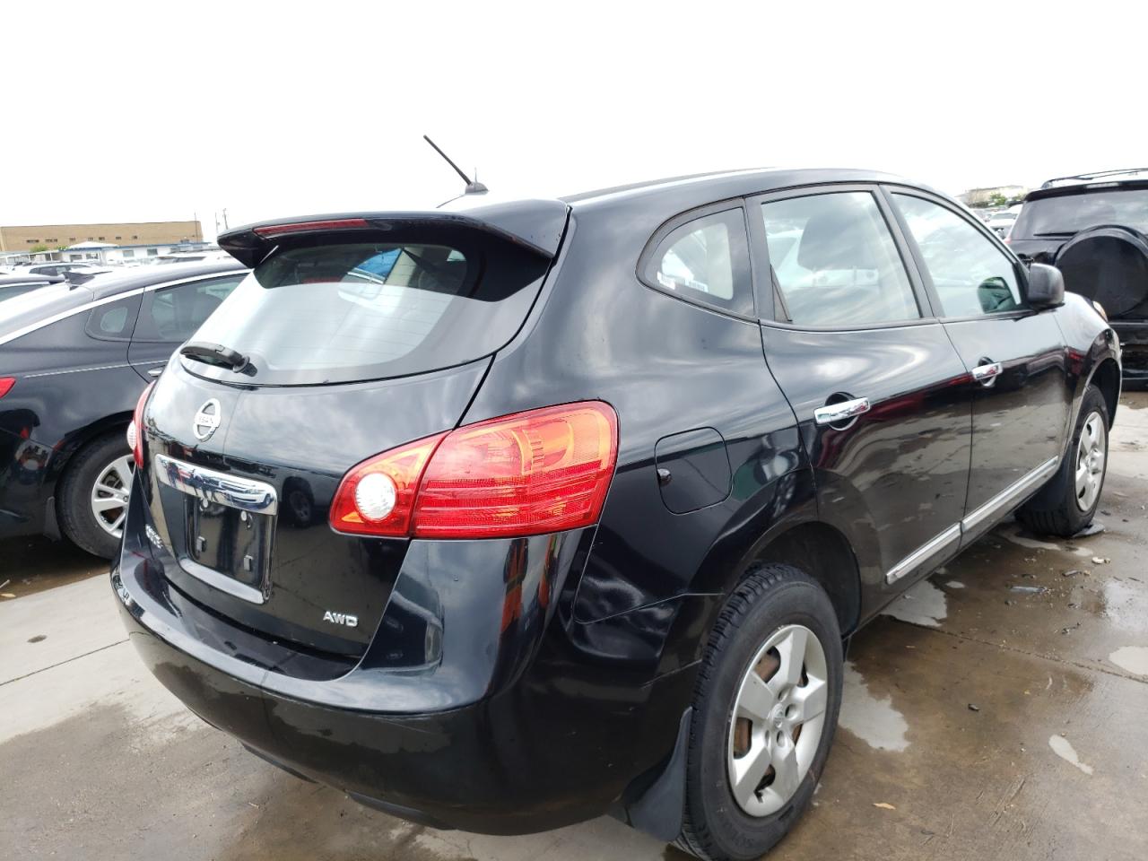 Photo 4 from auction – 2012 NISSAN ROGUE S with VIN JN8AS5MV3CW387635