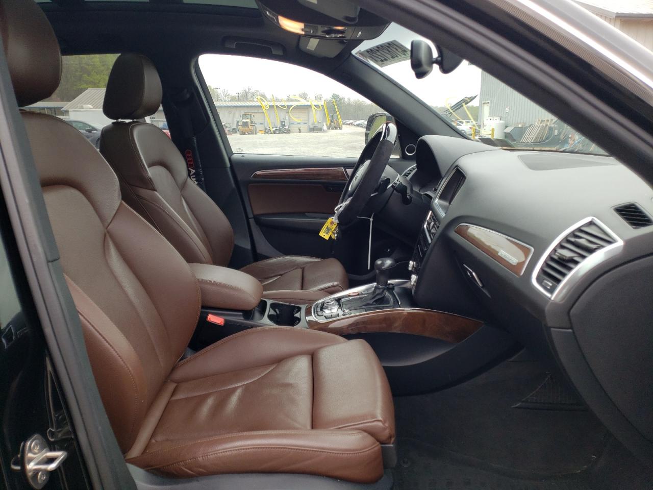 Photo 5 from auction – 2015 AUDI Q5 PREMIUM with VIN WA1DGAFPXFA034385