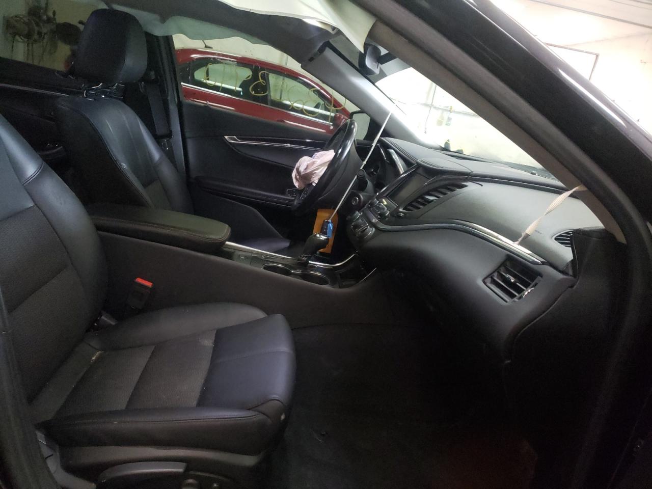 Photo 5 from auction – 2017 CHEVROLET IMPALA LT with VIN 2G1105S36H9110246