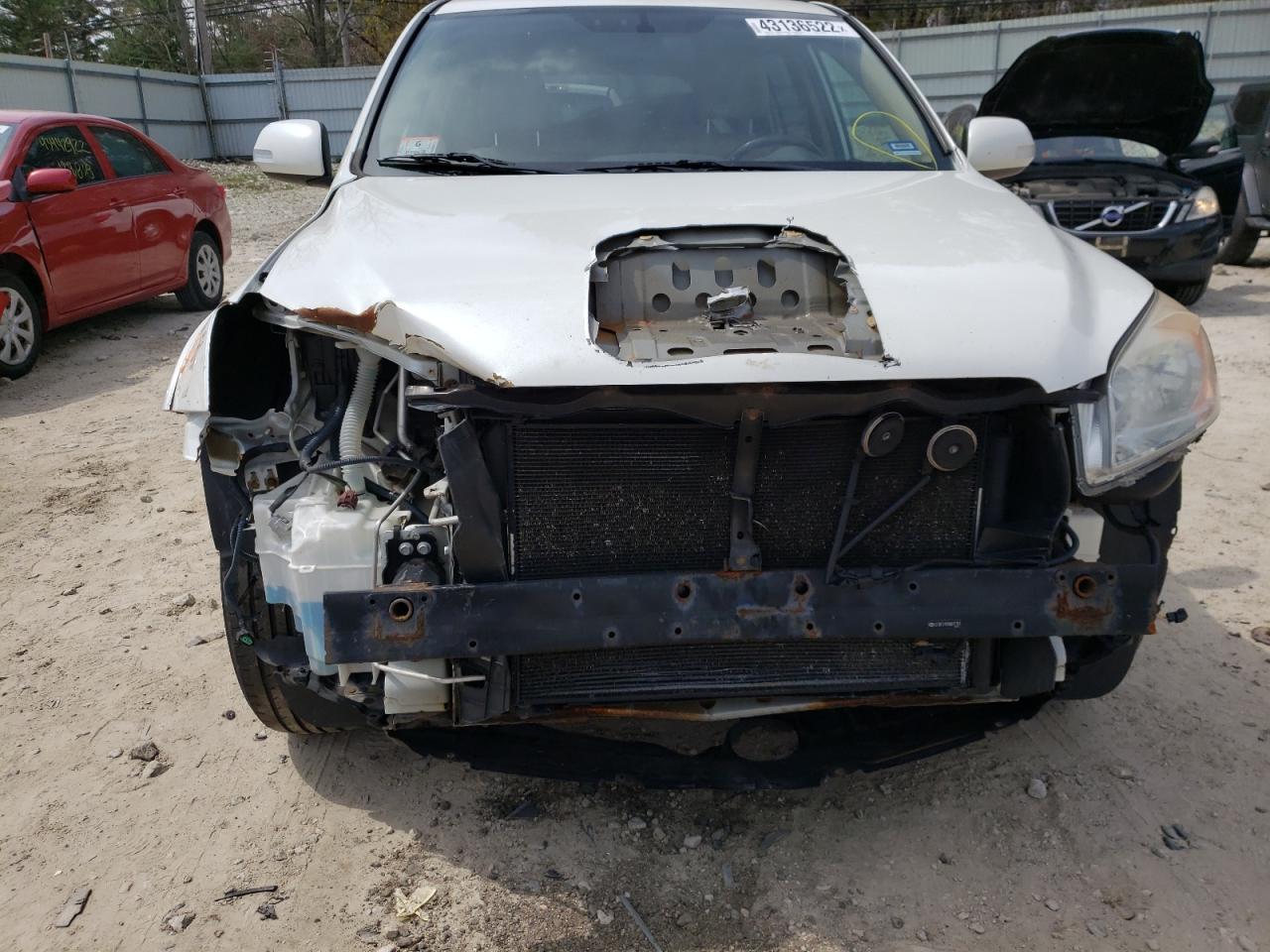 Photo 9 from auction – 2009 TOYOTA RAV4 LIMIT with VIN 2T3BF31V99W017181