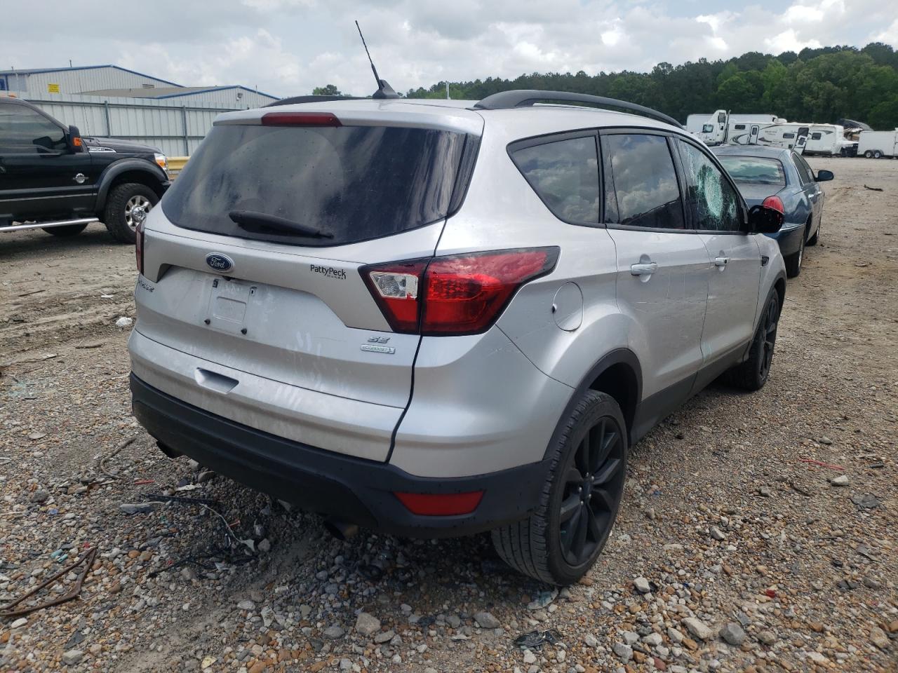 Photo 4 from auction – 2019 FORD ESCAPE SE with VIN 1FMCU0GDXKUB80685