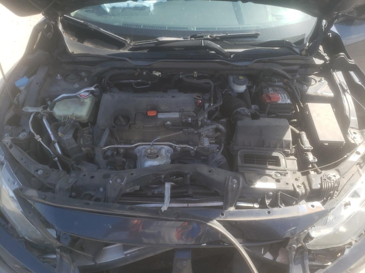 Photo 7 from auction – 2017 HONDA CIVIC EX with VIN 19XFC2F79HE026004