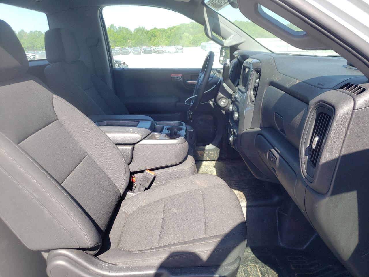 Photo 5 from auction – 2021 CHEVROLET SILVERADO with VIN 3GCNWAEF7MG266348