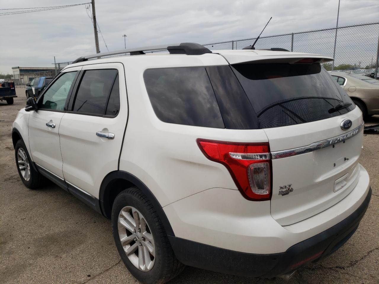 Photo 3 from auction – 2013 FORD EXPLORER X with VIN 1FM5K8D86DGC82572