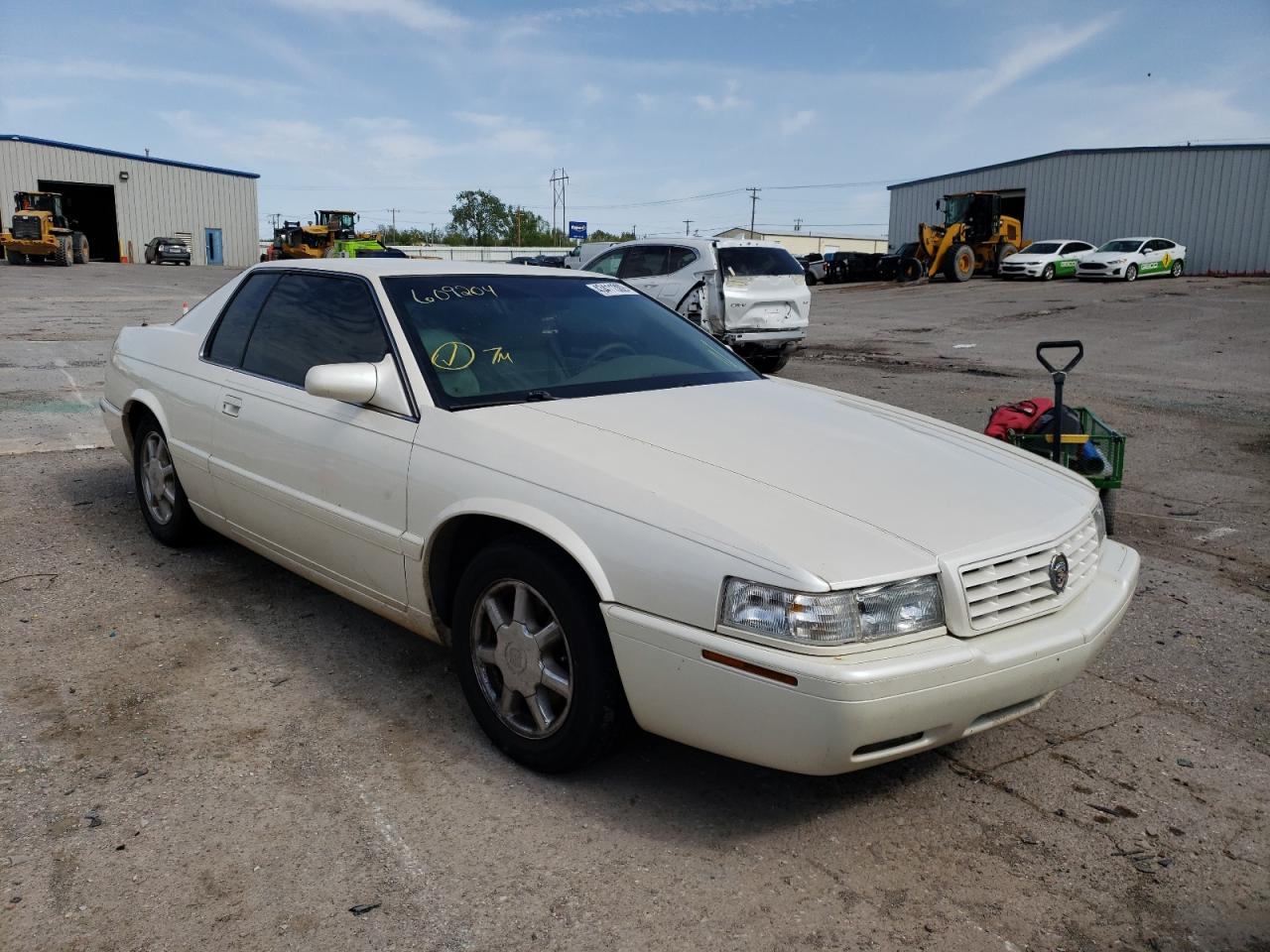 CADILLAC ELDORADO T 1999 with VIN 1G6ET1297XU609204 - Photo from auction