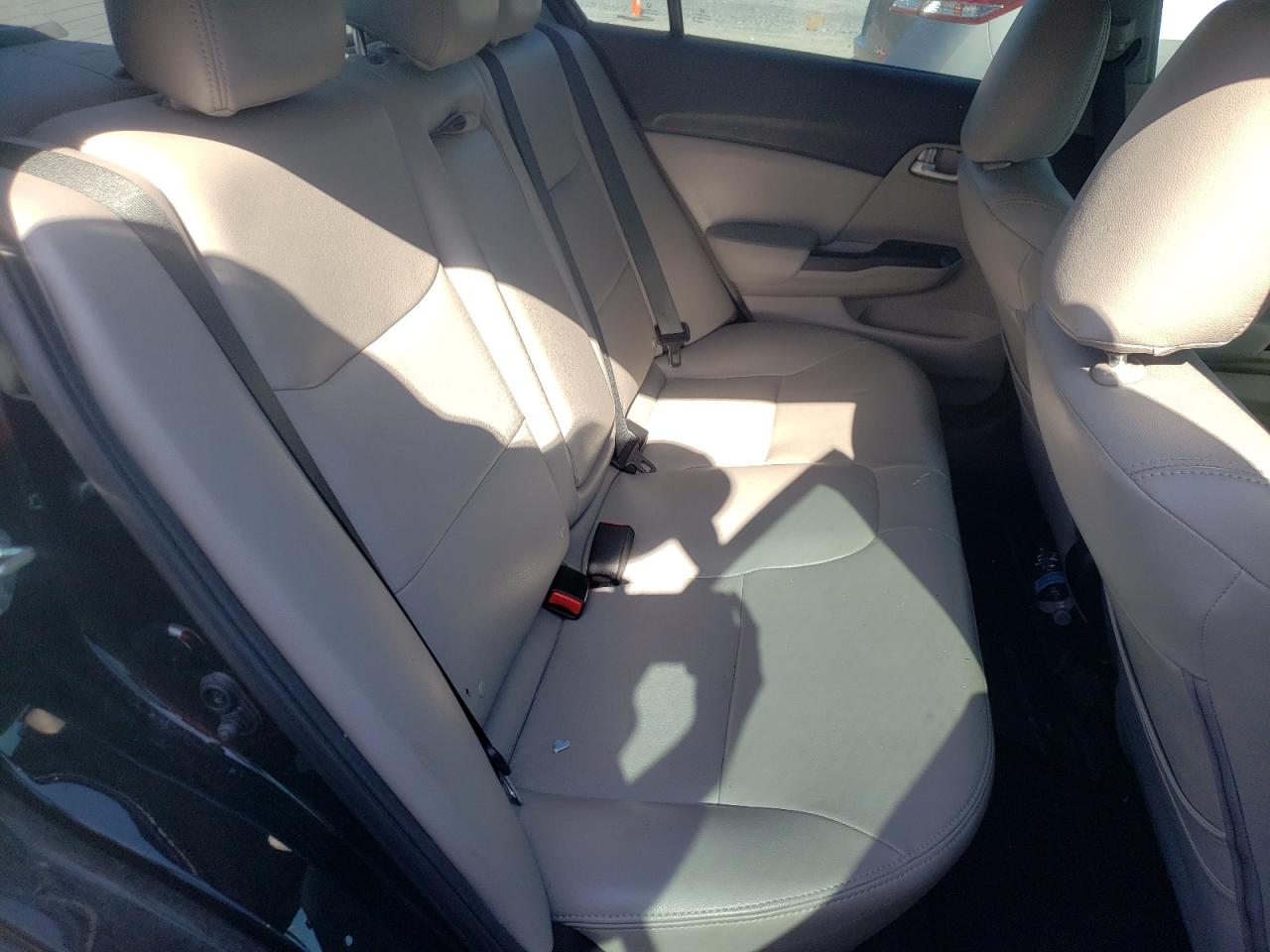Photo 6 from auction – 2015 HONDA CIVIC EX with VIN 19XFB2F87FE231359