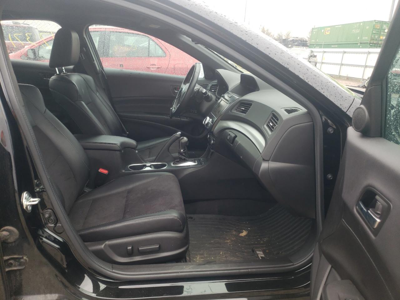 Photo 5 from auction – 2017 ACURA ILX PREMIU with VIN 19UDE2F86HA014231