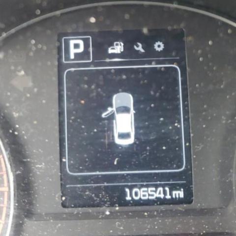 Photo 8 from auction – 2017 KIA FORTE LX with VIN 3KPFL4A78HE043704