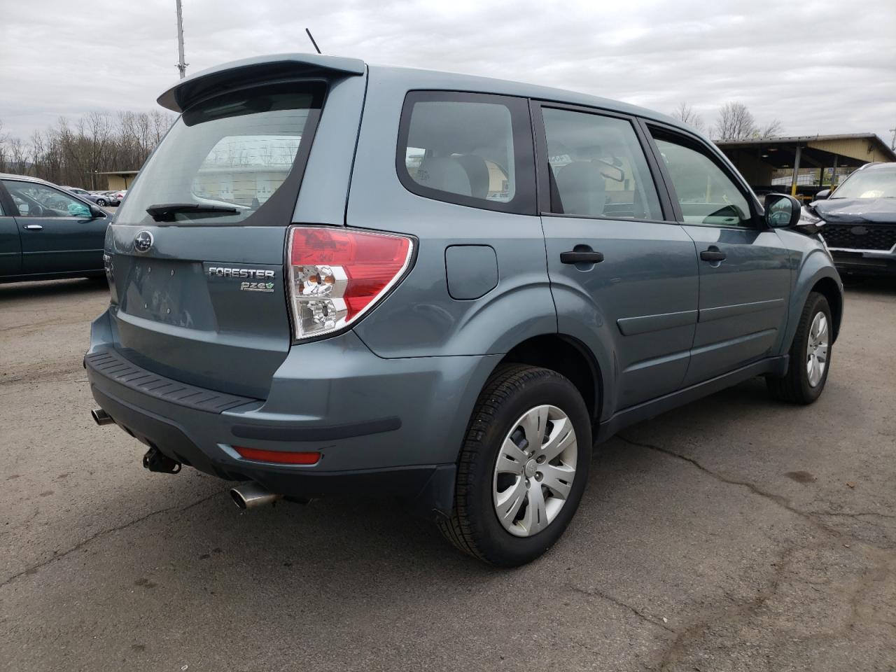 Photo 4 from auction – 2013 SUBARU FORESTER 2 with VIN JF2SHAACXDH436881