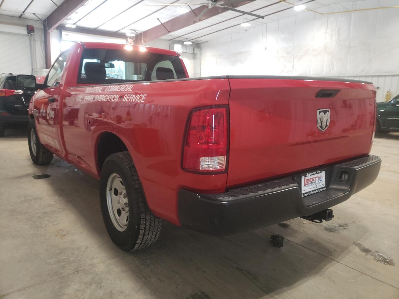 Photo 3 from auction – 2020 RAM 1500 CLASS with VIN 3C6JR6DG8LG209689