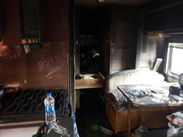 Photo 6 from auction – 2003 WINNEBAGO SIGHTSEER with VIN 5B4LP57G633368667