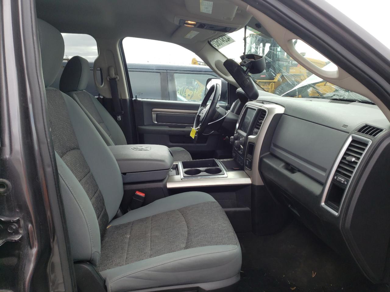 Photo 5 from auction – 2014 RAM 1500 SLT with VIN 1C6RR7TT9ES450048
