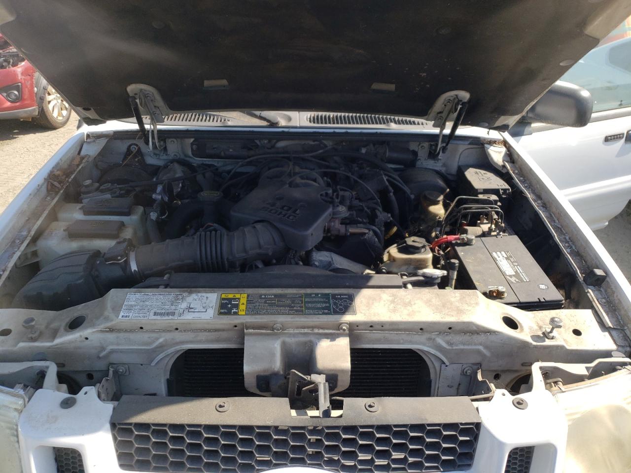 Photo 7 from auction – 2003 FORD EXPLORER S with VIN 1FMZU67E93UB57728