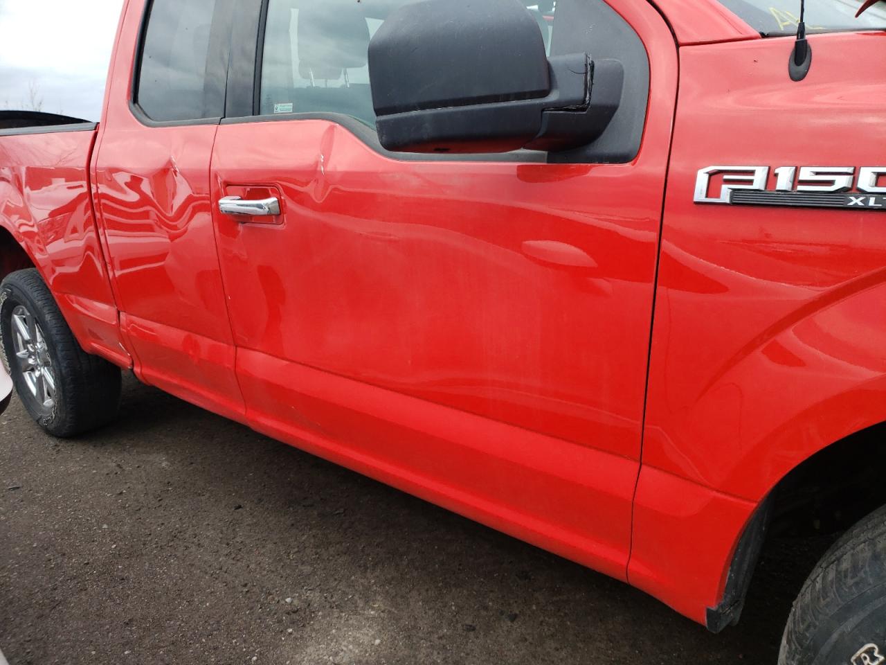 Photo 9 from auction – 2019 FORD F150 SUPER with VIN 1FTFX1E51KFB97891
