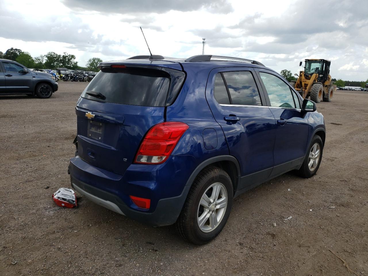 Photo 4 from auction – 2017 CHEVROLET TRAX 1LT with VIN 3GNCJLSBXHL132408