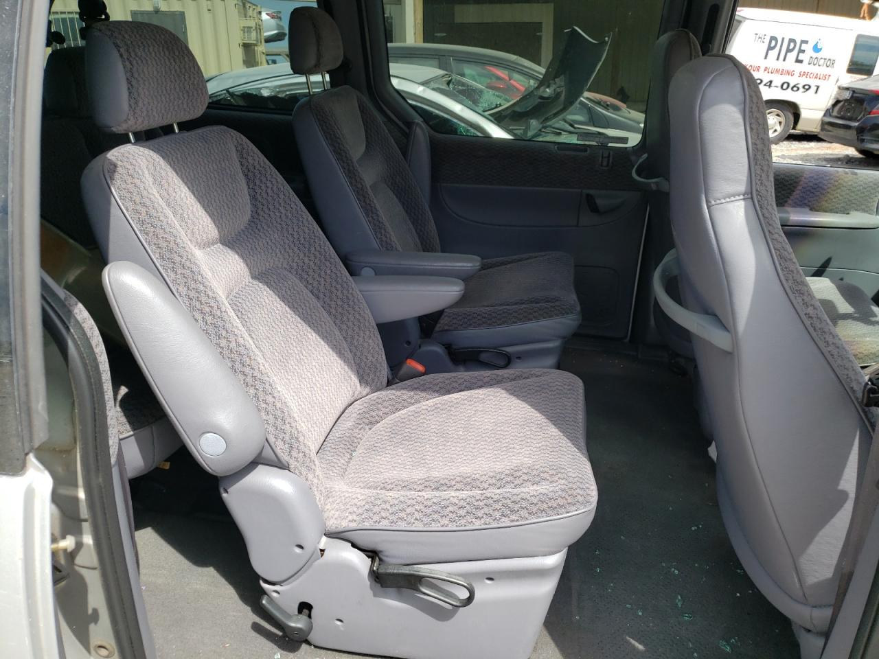 Photo 6 from auction – 2000 DODGE GRAND CARA with VIN 1B4GP44G8YB645744