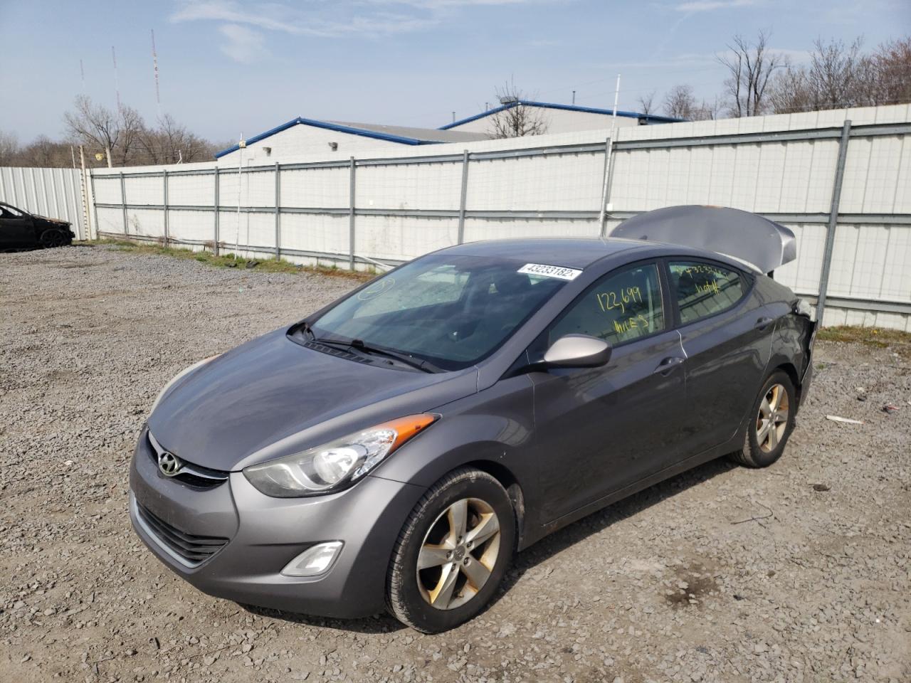 Photo 2 from auction – 2012 HYUNDAI ELANTRA GL with VIN 5NPDH4AEXCH117538
