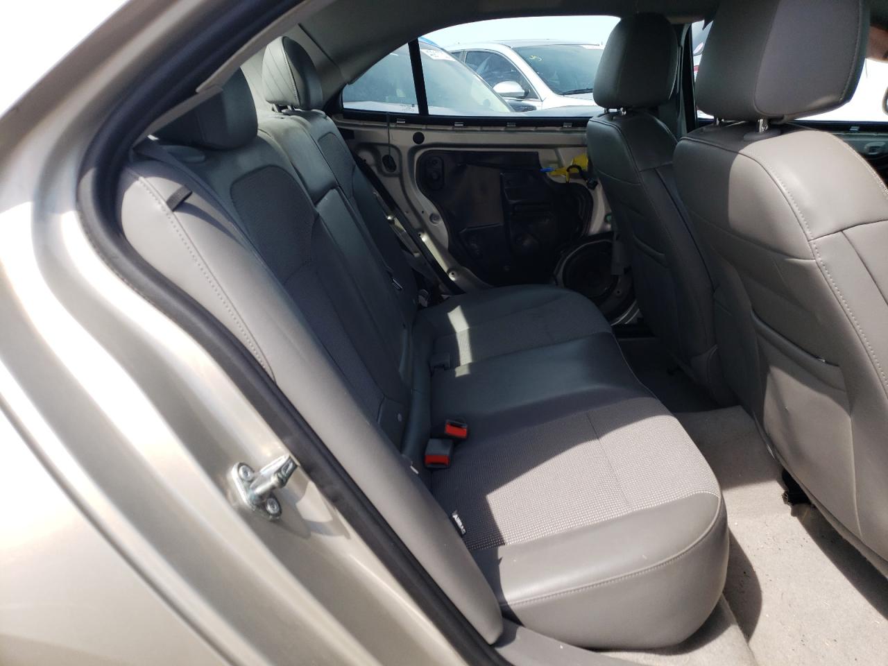 Photo 6 from auction – 2015 CHEVROLET MALIBU 2LT with VIN 1G11D5SL3FF178075