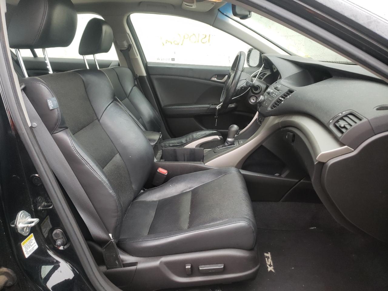 Photo 5 from auction – 2010 ACURA TSX with VIN JH4CU2F64AC026205