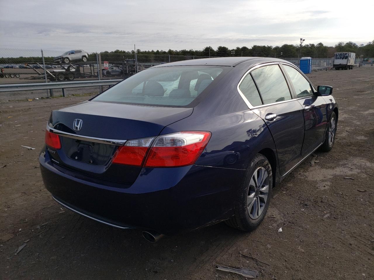 Photo 4 from auction – 2015 HONDA ACCORD LX with VIN 1HGCR2F35FA194268