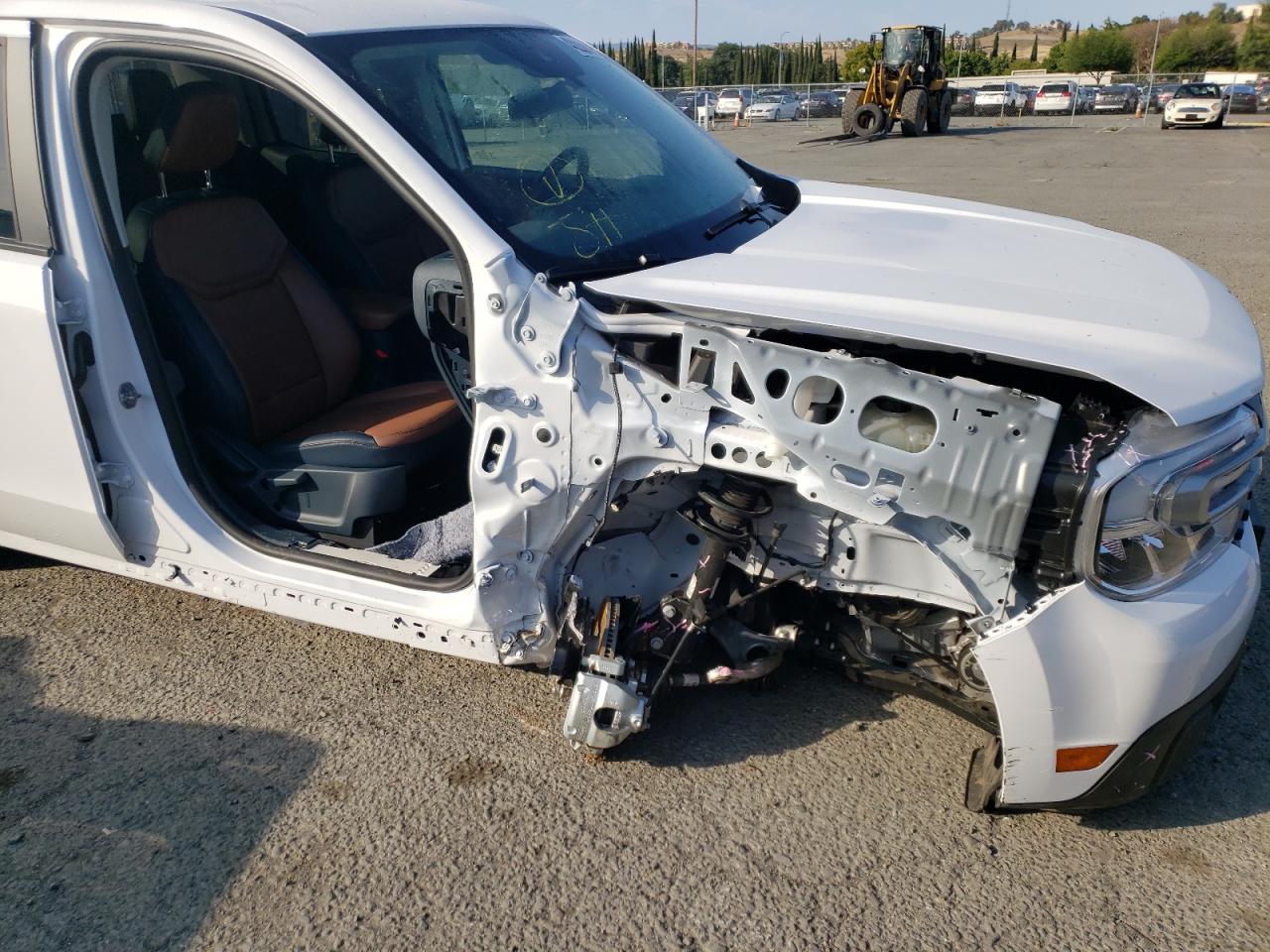Photo 9 from auction – 2022 FORD MAVERICK X with VIN 3FTTW8F97NRA15912