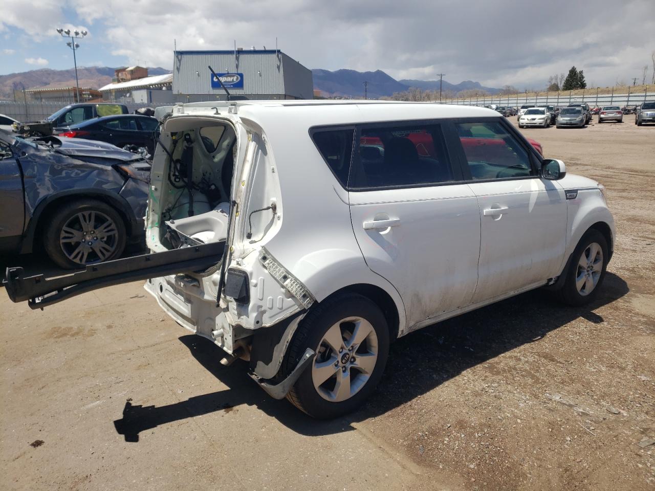 Photo 4 from auction – 2018 KIA SOUL with VIN KNDJN2A20J7576276