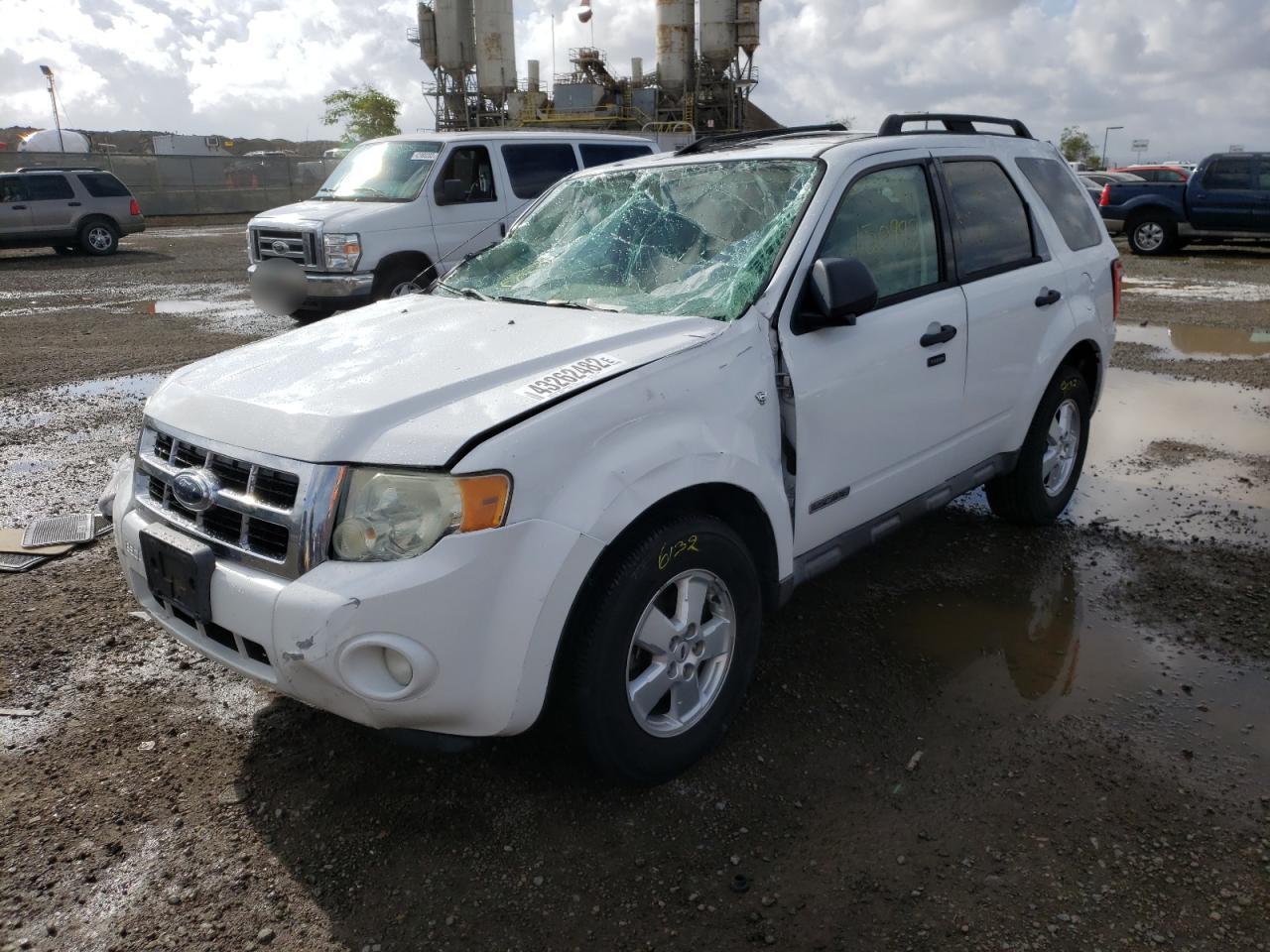 Photo 2 from auction – 2008 FORD ESCAPE XLT with VIN 1FMCU03148KD15305