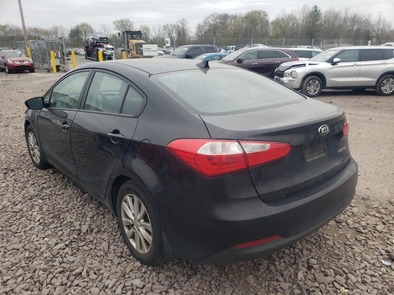 Photo 3 from auction – 2014 KIA FORTE LX with VIN KNAFX4A64E5184236