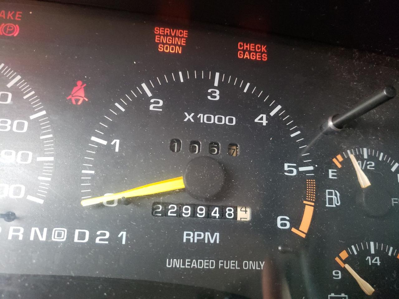 Photo 8 from auction – 1996 CHEVROLET BLAZER with VIN 1GNCT18W2TK216385