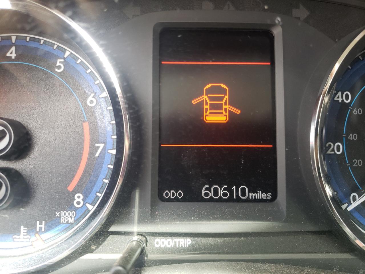 Photo 8 from auction – 2019 TOYOTA COROLLA L with VIN 5YFBURHE1KP900366