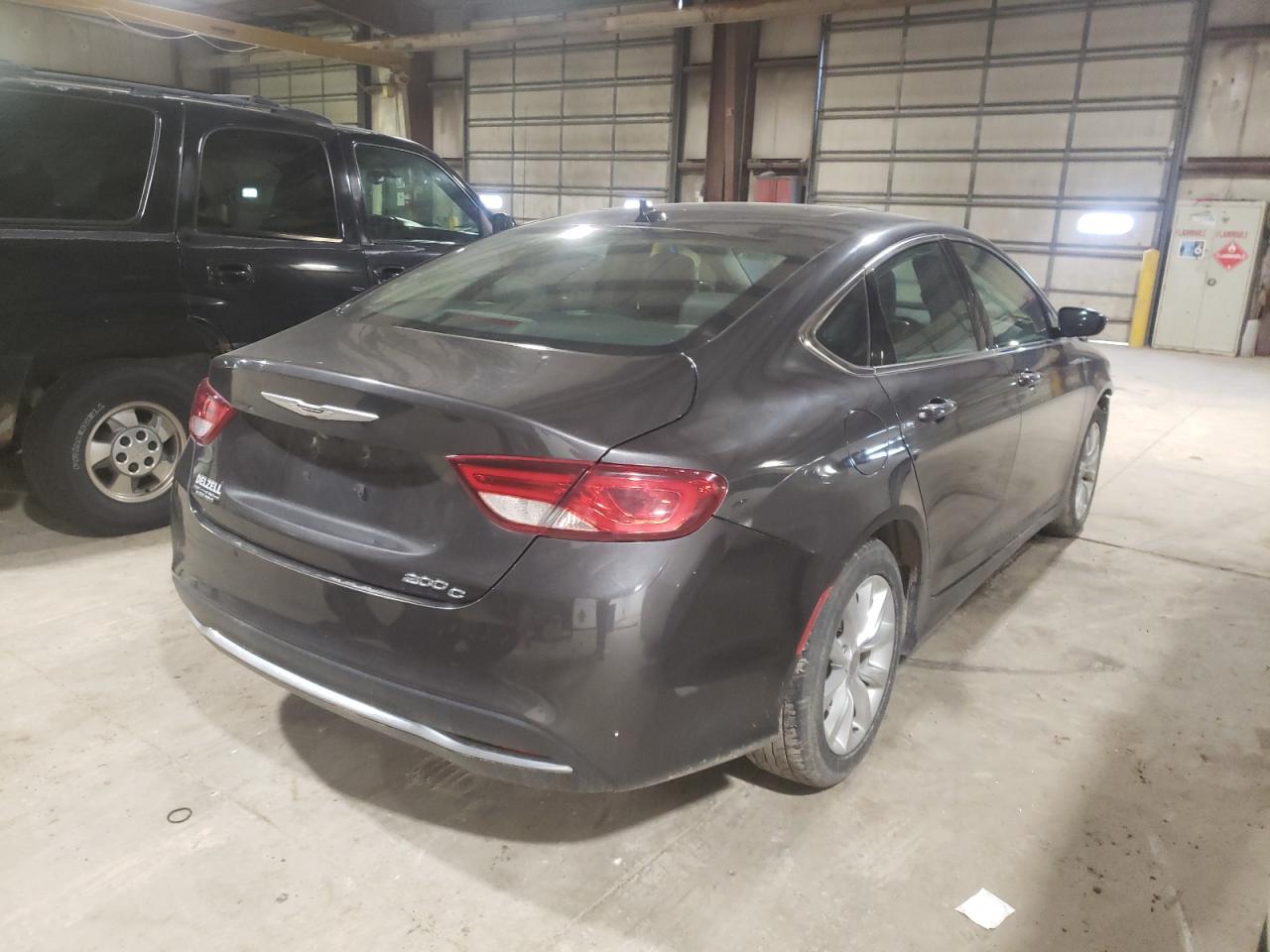 Photo 4 from auction – 2015 CHRYSLER 200 C with VIN 1C3CCCCB7FN528041