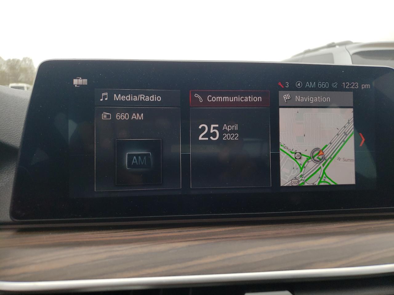 Photo 9 from auction – 2019 BMW 540 XI with VIN WBAJE7C5XKWW44818