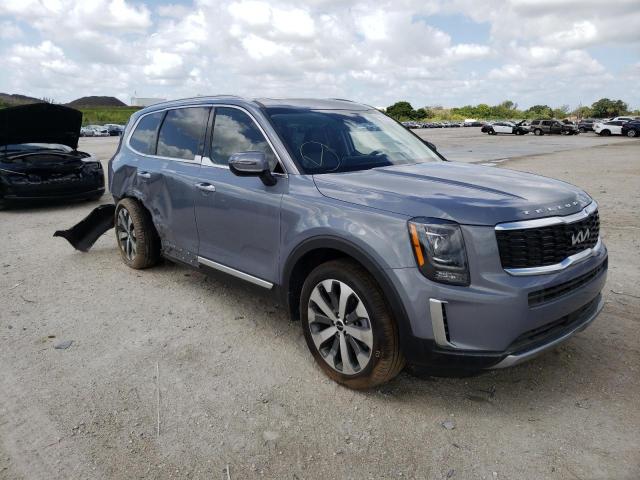 KIA TELLURIDE 2022 with VIN 5XYP6DHC8NG253751 - Photo from auction