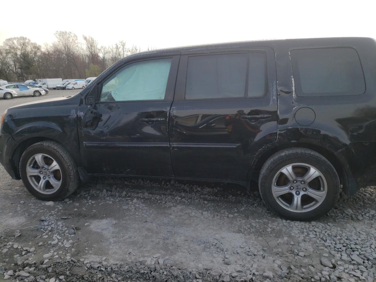 Photo 9 from auction – 2015 HONDA PILOT EXL with VIN 5FNYF4H57FB029644