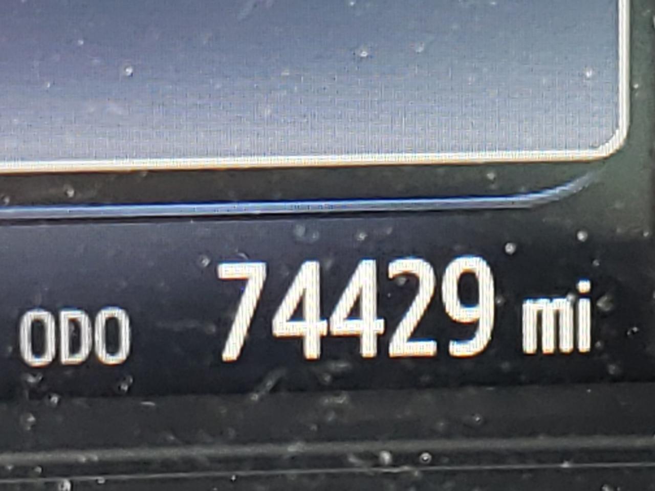 Photo 8 from auction – 2015 TOYOTA CAMRY LE with VIN 4T1BF1FK2FU925429