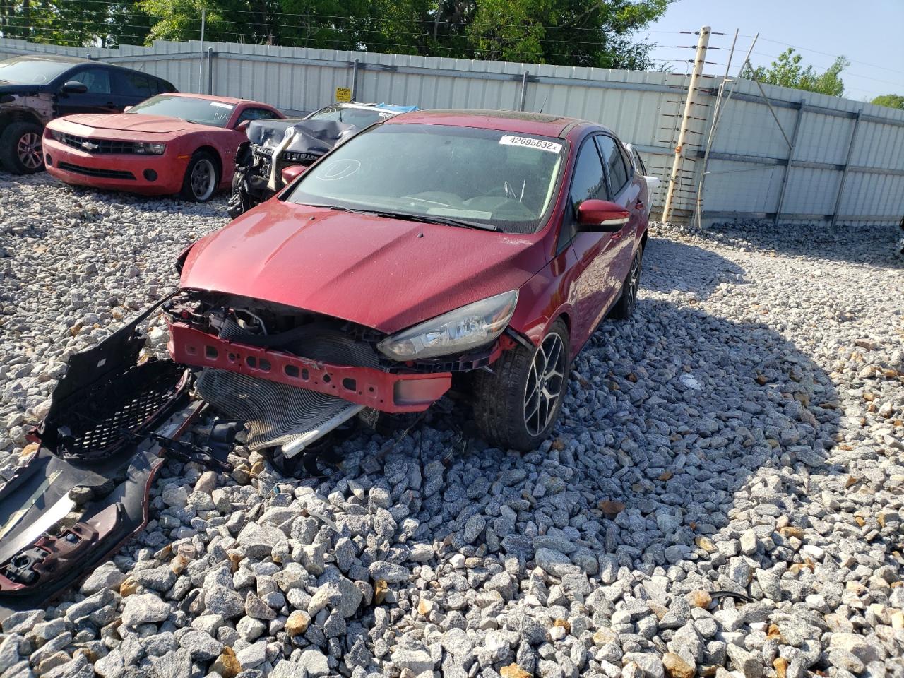 Photo 2 from auction – 2017 FORD FOCUS SEL with VIN 1FADP3H21HL289362