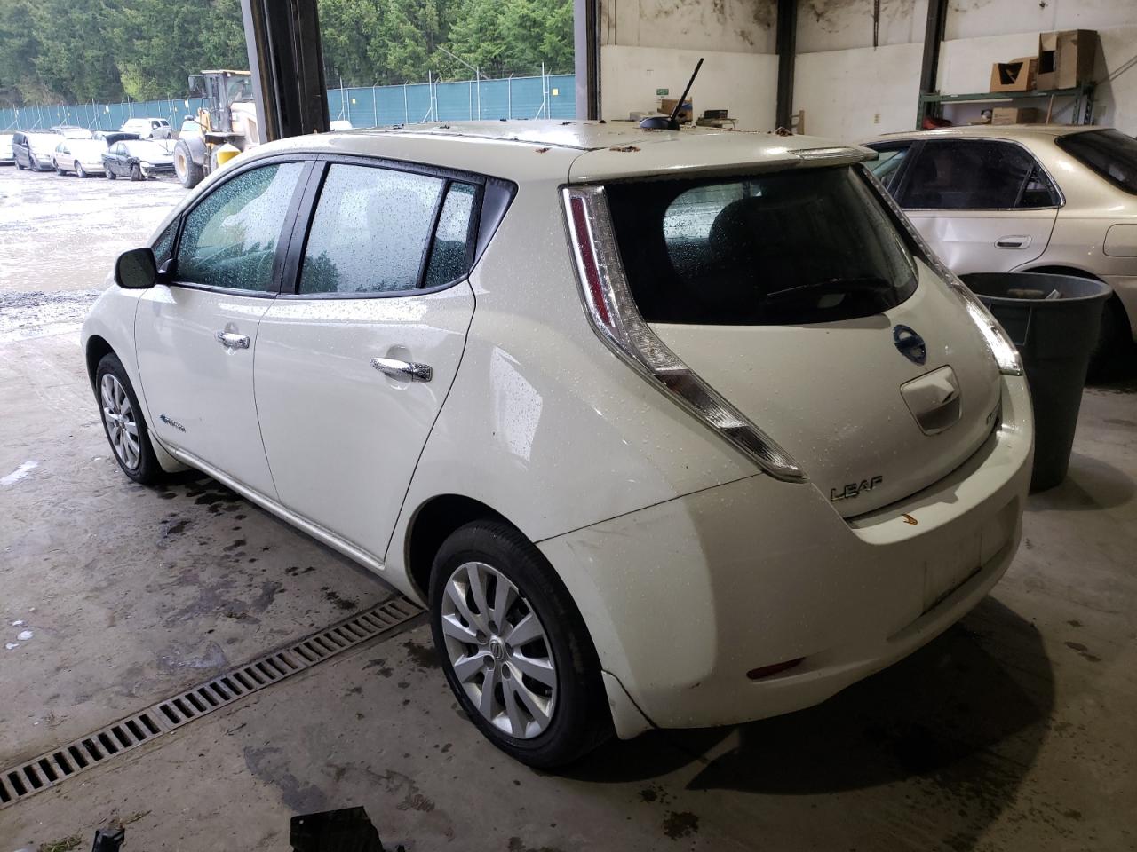 Photo 3 from auction – 2015 NISSAN LEAF S with VIN 1N4AZ0CP6FC309553