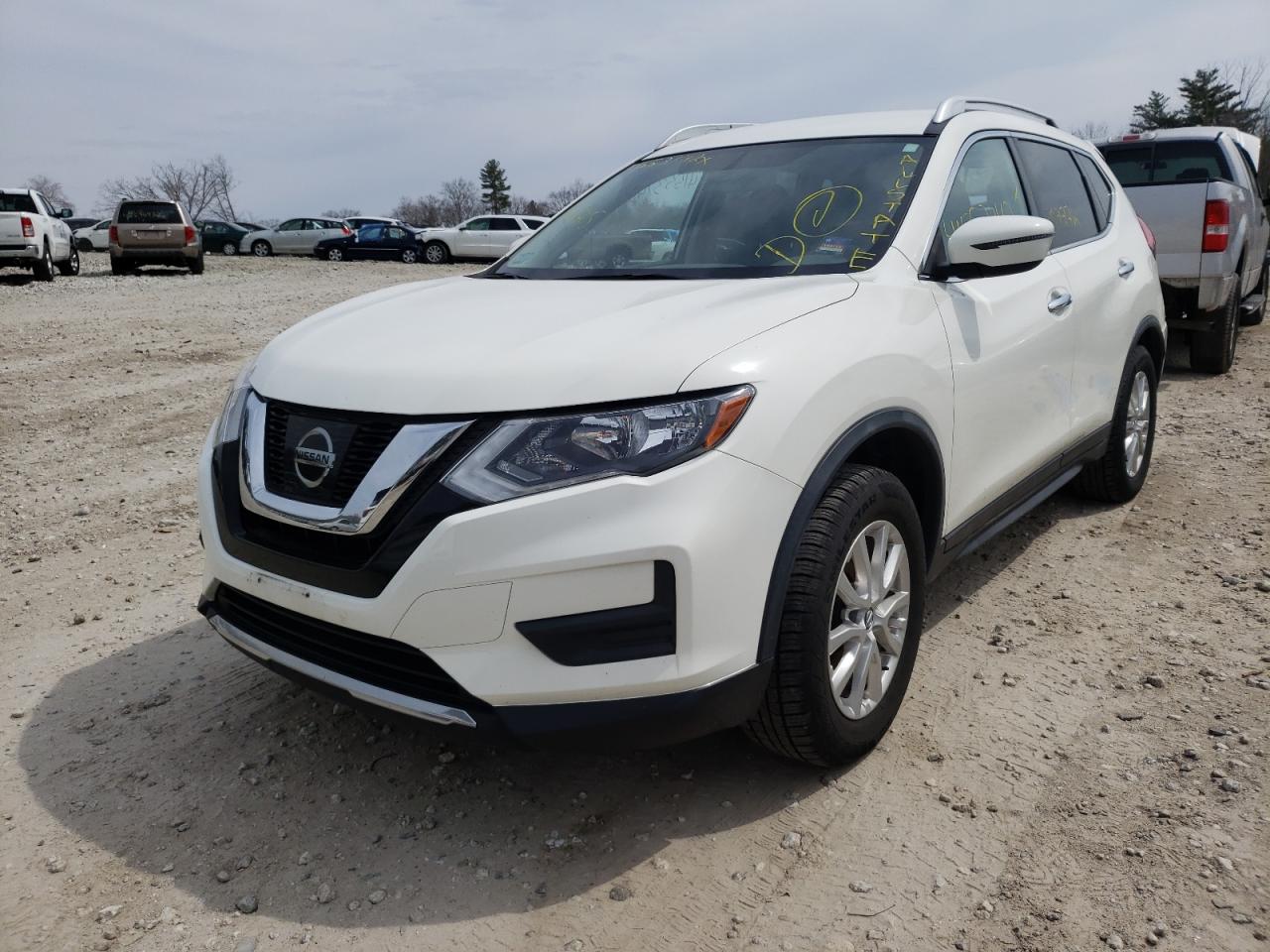 Photo 2 from auction – 2017 NISSAN ROGUE S with VIN JN8AT2MVXHW028155