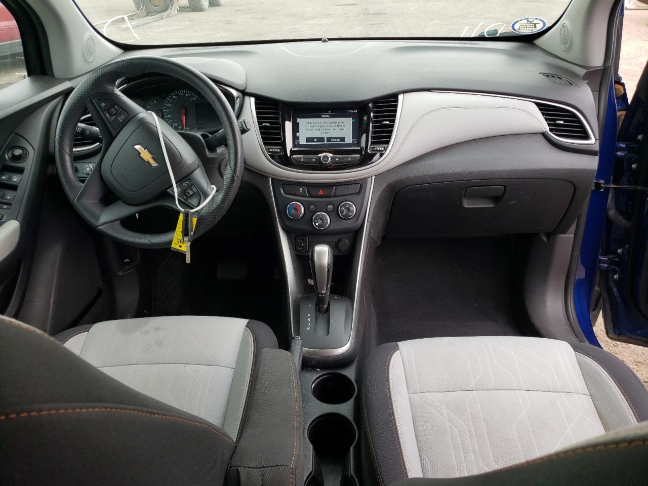 Photo 9 from auction – 2017 CHEVROLET TRAX 1LT with VIN 3GNCJLSBXHL132408