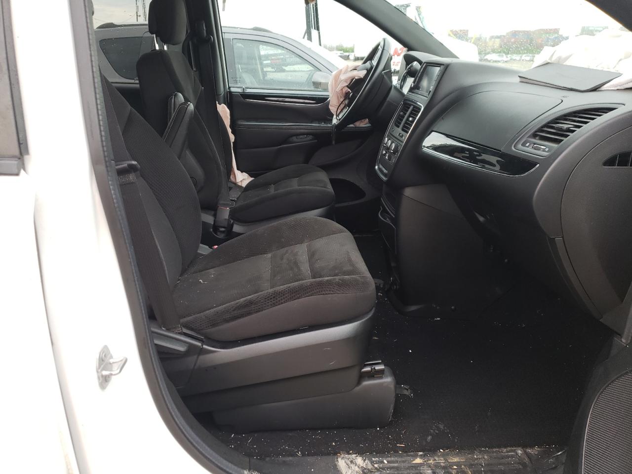 Photo 5 from auction – 2017 DODGE GRAND CARA with VIN 2C4RDGBG5HR819909