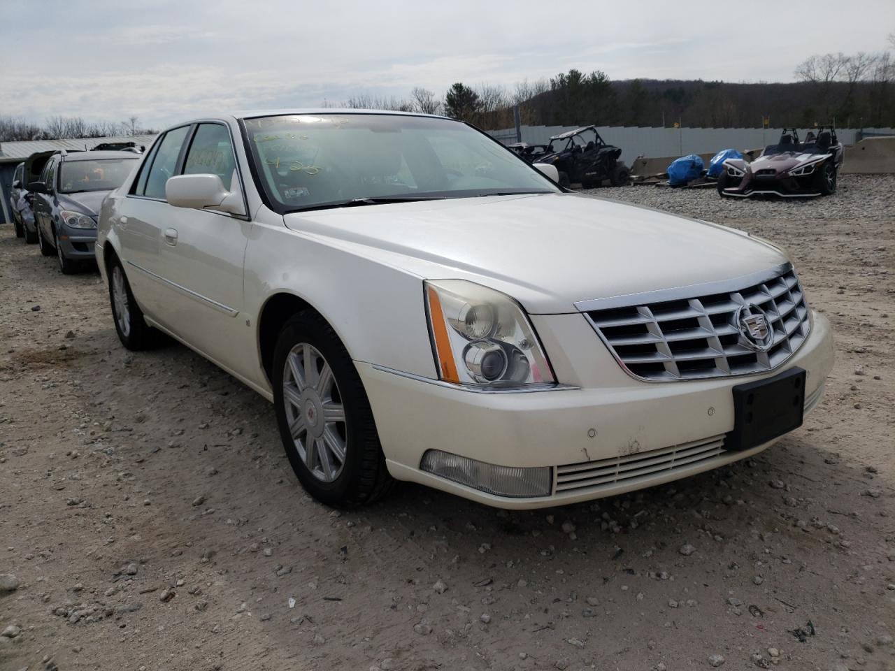 CADILLAC DTS 2008 with VIN 1G6KD57Y28U122078 - Photo from auction
