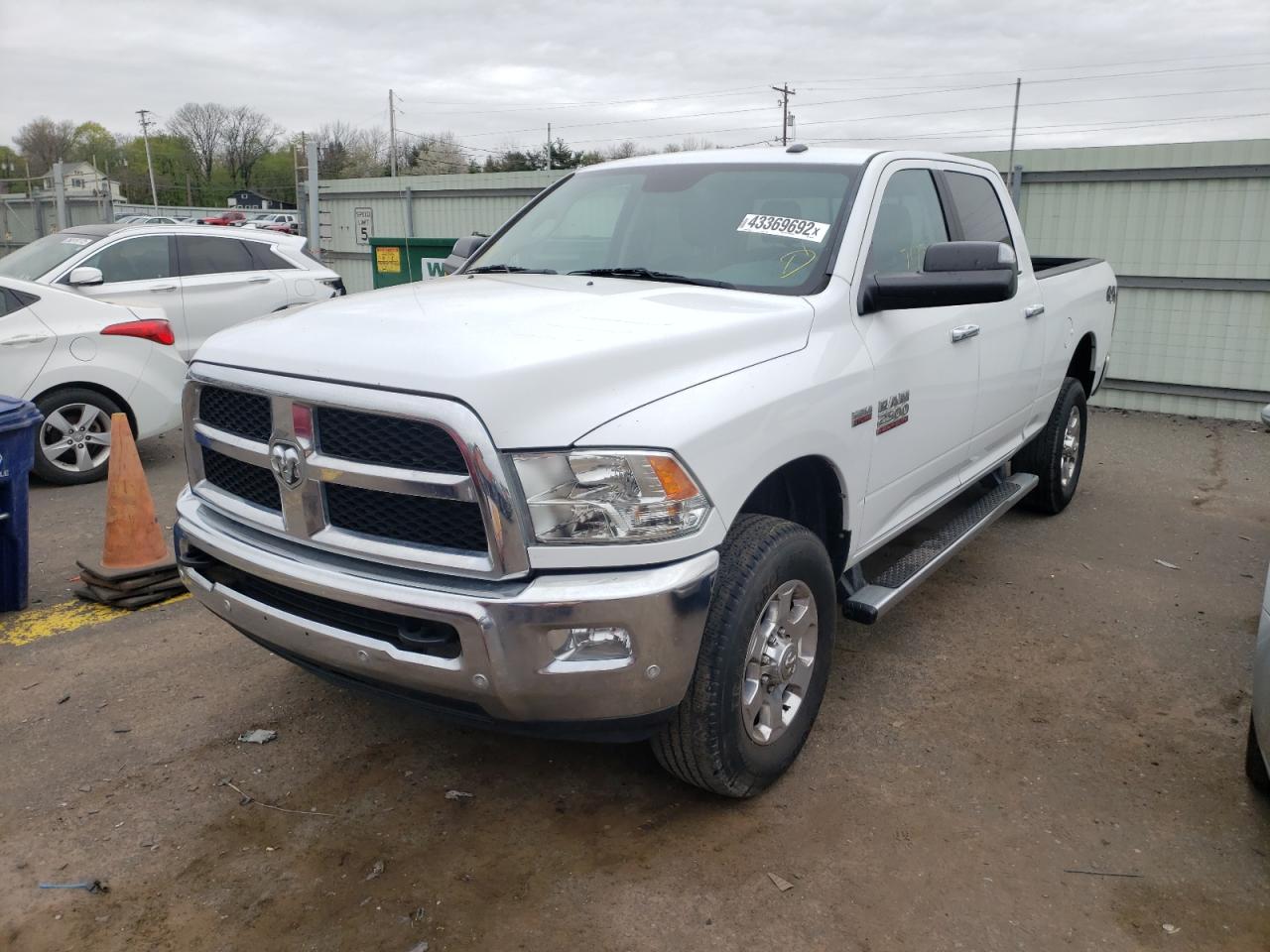 Photo 2 from auction – 2017 RAM 2500 SLT with VIN 3C6TR5DT3HG583943