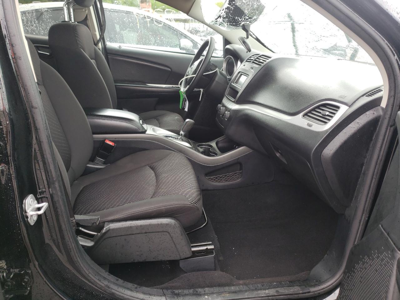Photo 5 from auction – 2017 DODGE JOURNEY SE with VIN 3C4PDCAB0HT698936