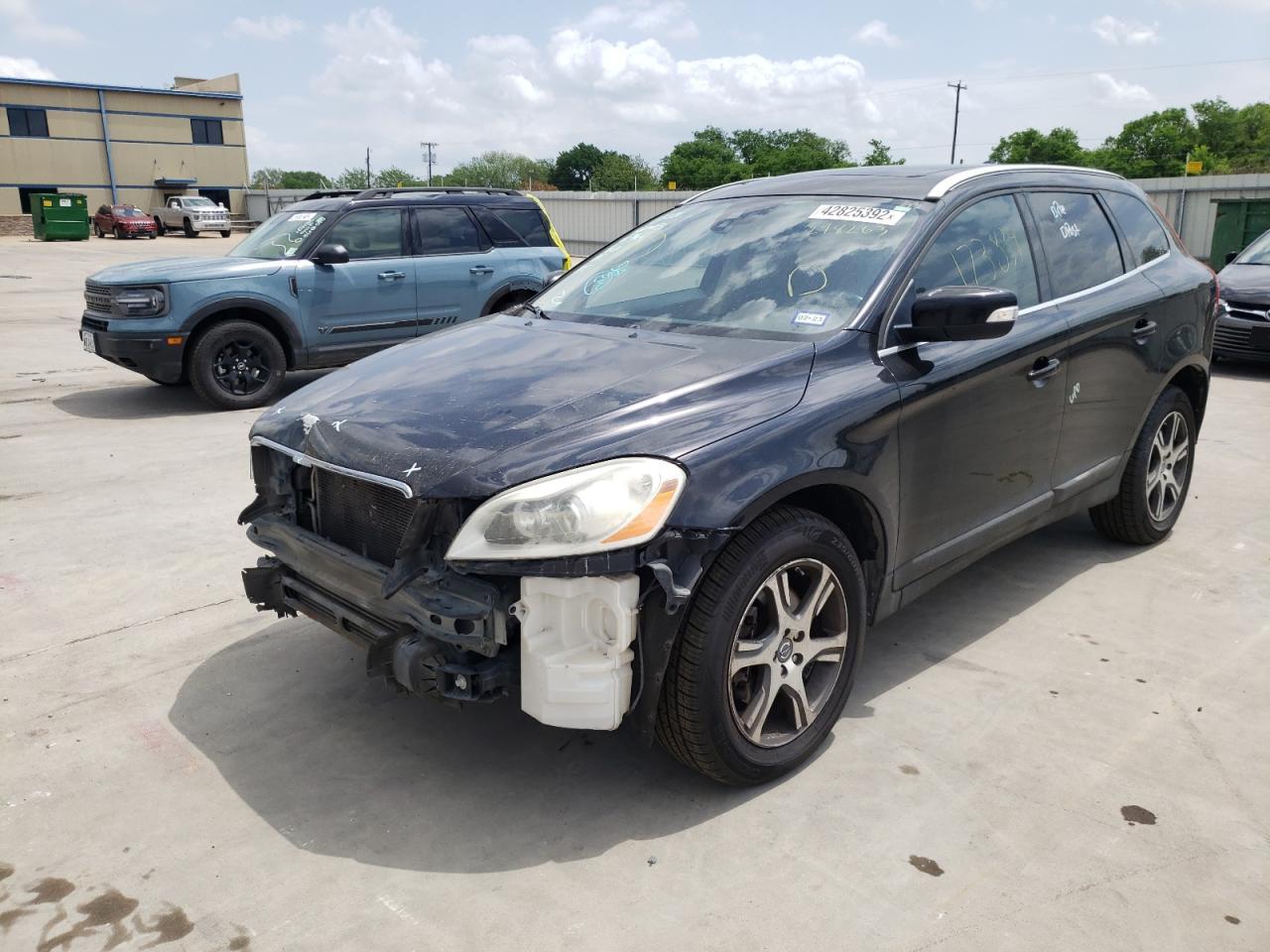 Photo 2 from auction – 2012 VOLVO XC60 T6 with VIN YV4902DZ4C2298263
