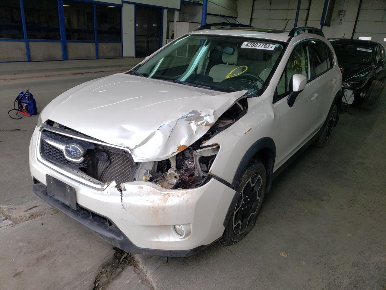 Photo 2 from auction – 2013 SUBARU XV CROSSTR with VIN JF2GPAVC8D2847847